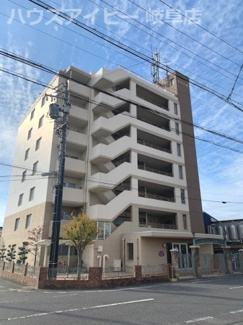 【外観】 | ビューハイツ六条3階部分！リノベーション住宅　築20年！住宅ローン控除対象物件です　バス停徒歩2分