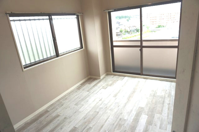 和泉市箕形町４丁目の賃貸マンションの洋室|洋室です