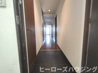 【玄関】 | ロイヤルグレース上野東