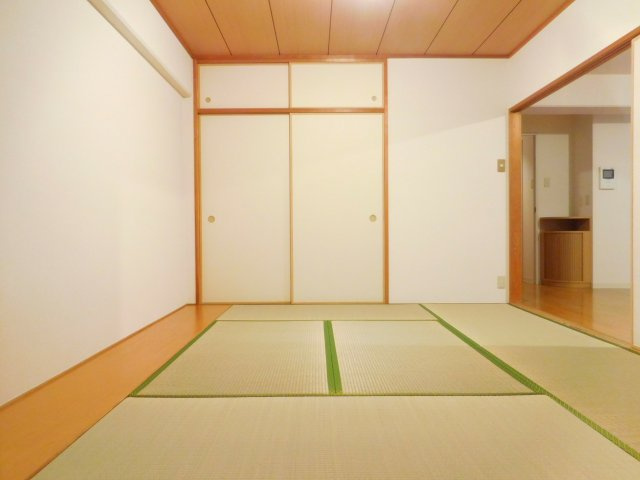 【和室】 | 高槻パーク・レジデンス | 写真は同マンション別部屋