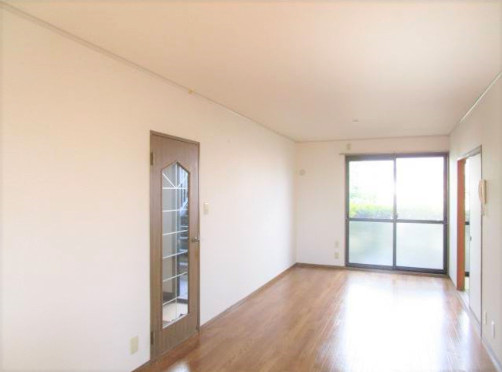 パピオン津福の洋室|使い勝手のいい洋室です