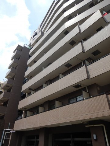 コスモ千駄木の外観