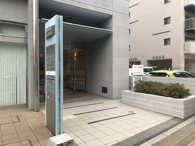 マレーＳ・Ｔビルのエントランス