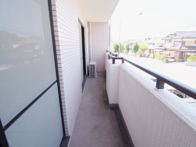 グランビューヒルズ瀬川のバルコニー