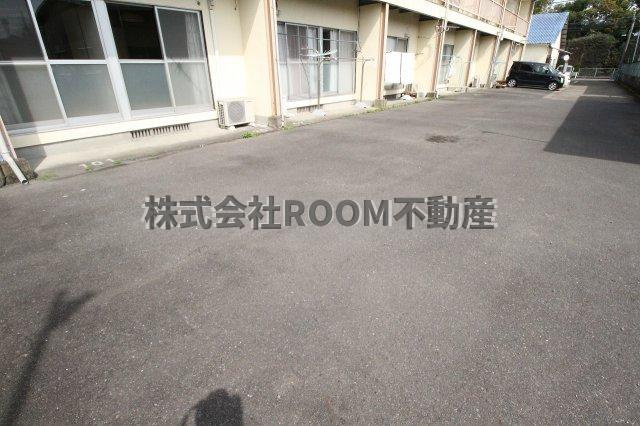 コーポ千恵の駐車場|駐車場です