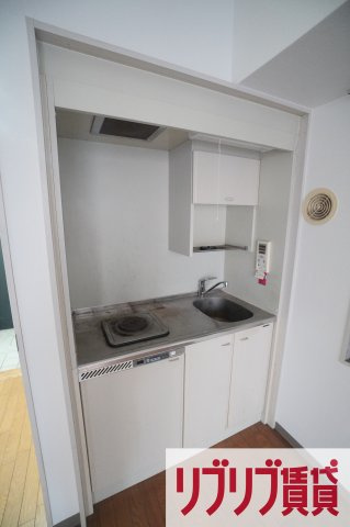 千葉本町スカイマンションのキッチン