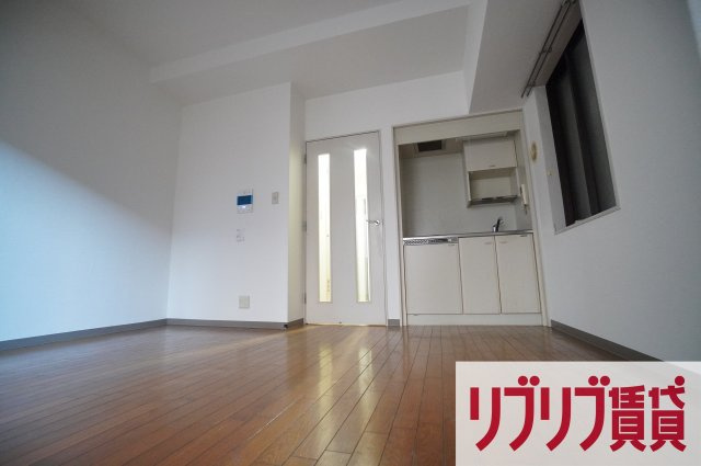 千葉本町スカイマンションの居間・リビング