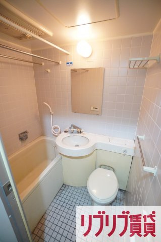 千葉本町スカイマンションの浴室