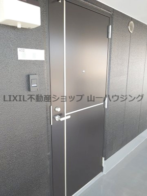 【玄関】 | プランドール愛宕