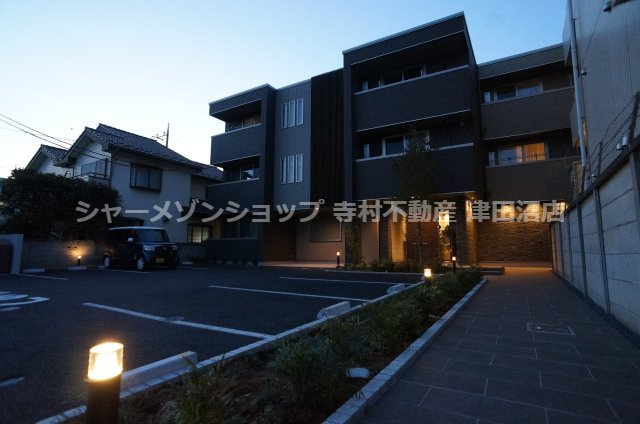 グランド　スクエア　津田沼の外観
