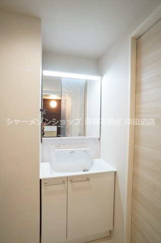 グランド　スクエア　津田沼の独立洗面台