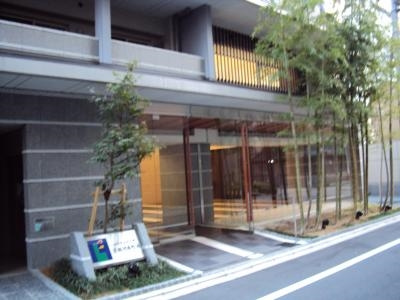エステムプラザ京都河原町通のエントランス