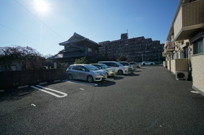 【駐車場】 | メゾン ブリーゼ