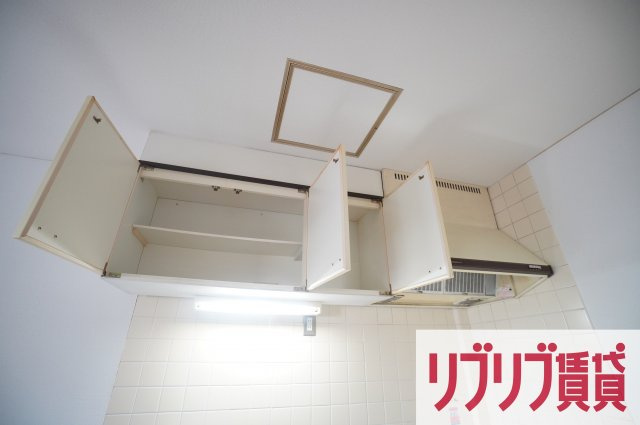 サンウイング稲荷町のキッチン