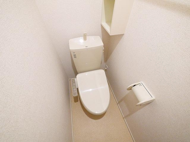エトワール（Ｅｔｏｉｌｅ）のトイレ|清潔感のあるトイレです