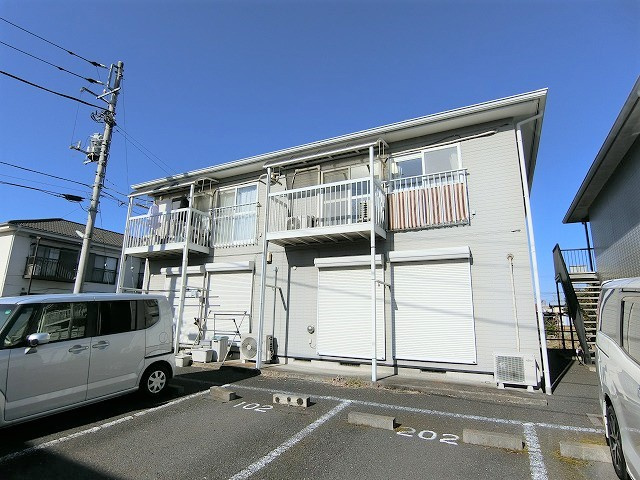 カギナカハイツLの外観