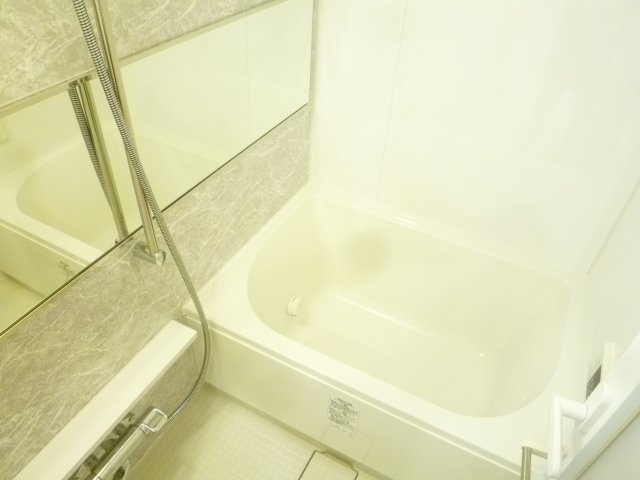 フェールヴィル阿波座の浴室