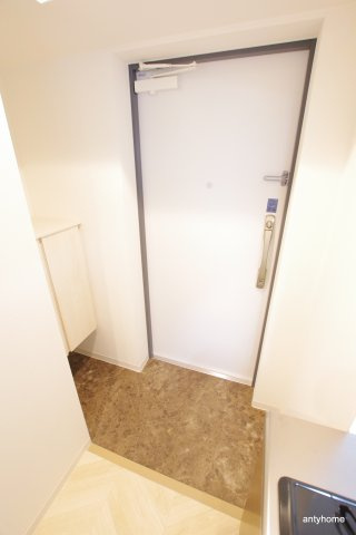 エグゼ新大阪南　仲介手数料無料の玄関