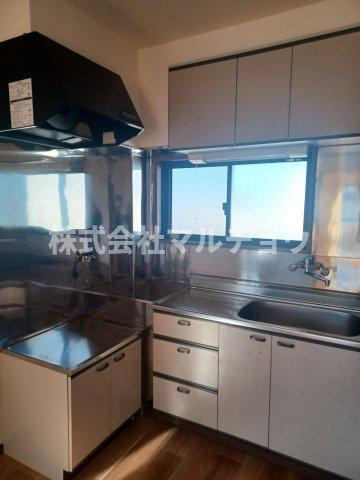 ハイツなきりのキッチン|使いやすいキッチンです