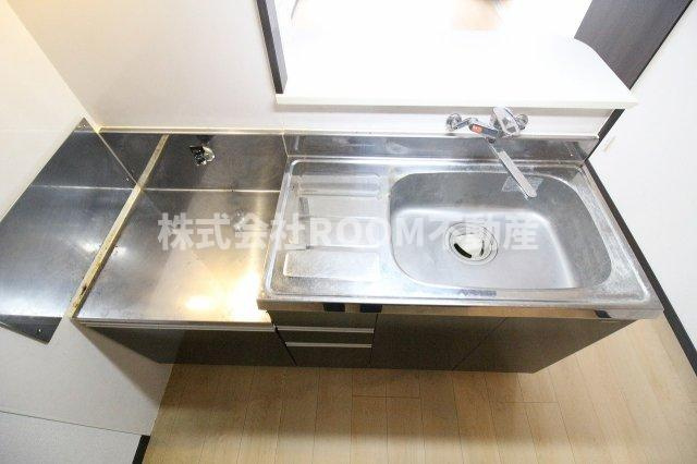 Still上東のキッチン|使いやすいキッチンです