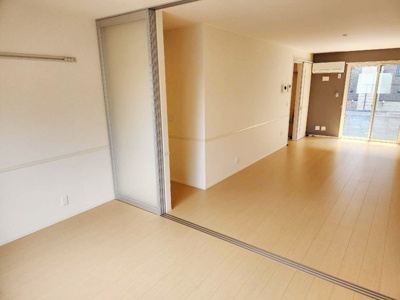 【洋室】 | パストラル朝生田・