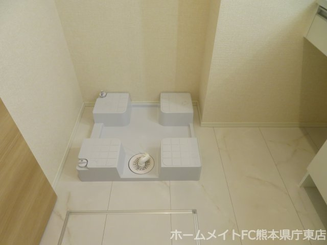 熊本市中央区内坪井町のアパートの洗面所