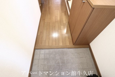 【玄関】 | グランセレッソ弐番館