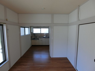 【居間・リビング】 | 第3スエヒロハイツ