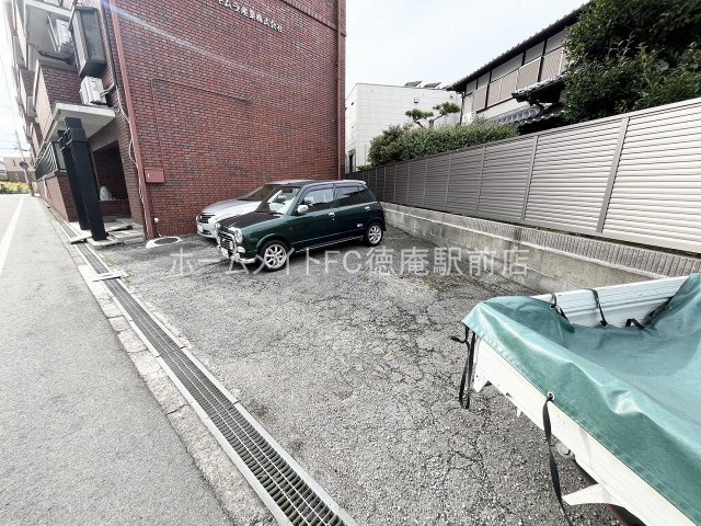 ハイムＭ＆Ｋの駐車場