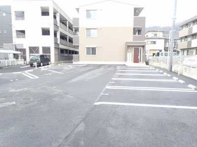 【駐車場】 | Bonheur