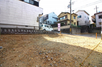 【外観】 | 宇治市広野町丸山　新築戸建 | 【B号地】新築価格：2490万『全室6帖以上のゆったりとした間取り！Ｂ号地はリーズナブルな価格です』