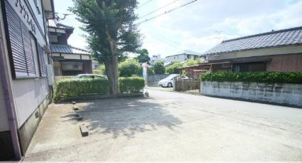 フレグランス野中【10,000円キャッシュバック対象物件】の駐車場|駐車場に車を止められます