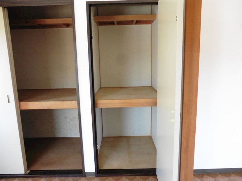 フレグランス野中【10,000円キャッシュバック対象物件】の収納|ちょっとした収納スペースも充実しています