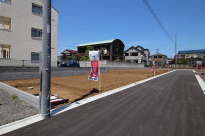 【前面道路含む現地写真】 | 三ツ藤3丁目/売地