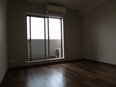 【洋室】 | パークヒルズ弁天町Reve