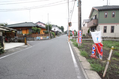【前面道路含む現地写真】 | 伊奈平5丁目/売地