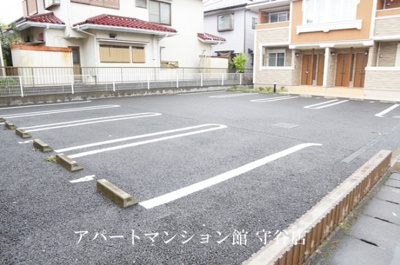 【駐車場】 | ヴィラ アルカンシエルC
