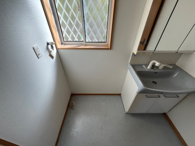 オレンジヒル梅の里の洗面所|イメージ