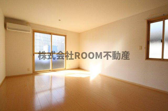 ウエストコートの居間・リビング|ゆったりとしたリビングです