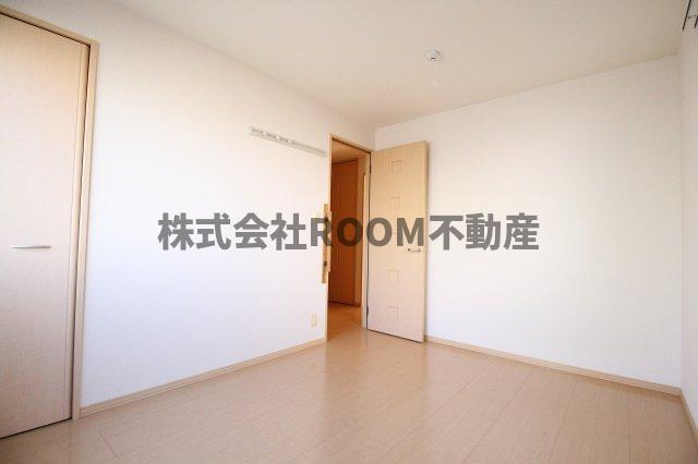 ウエストコートの洋室|明るい洋室です