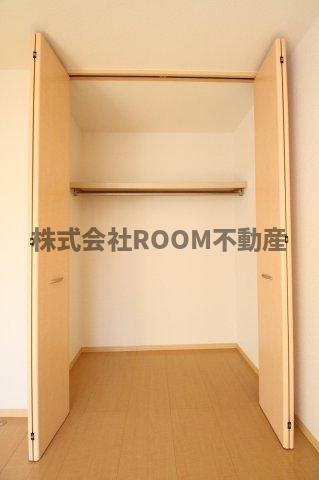 ウエストコートの収納|たっぷりとした収納スペースです