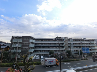 【展望】 | 前方を塞ぐ建物が無く、陽当たり良好です。