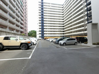 【駐車場】 | 平置駐車場です。