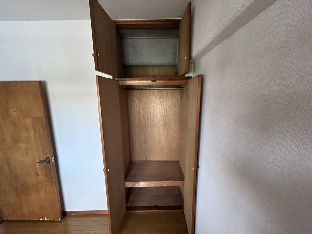 ロイヤルメゾン富士の収納