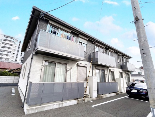 シャーメゾン大沢川原