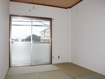 【和室】 | ハイツ山口 | ※同物件、別のお部屋の写真です