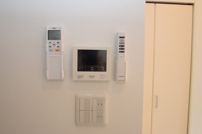 【セキュリティ】 | ロイヤルクレスト八熊