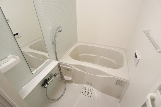 ファイン・ヴィラⅦの浴室