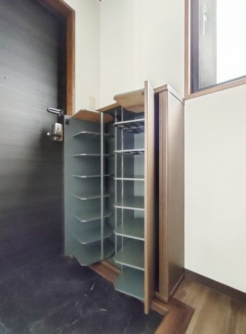 ドミール・クレセントAの収納