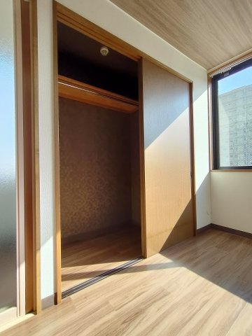 ドミール・クレセントAの収納